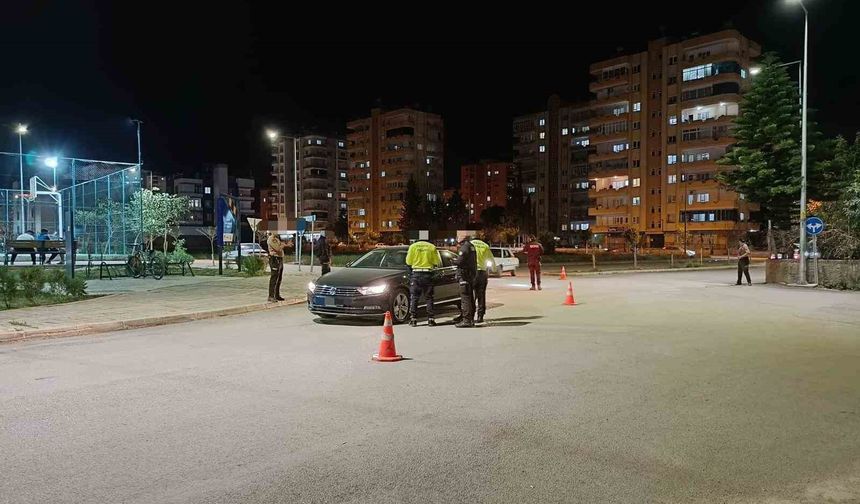 Kozan’da asayiş uygulaması yapıldı
