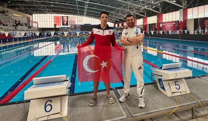 Denizli’ye yüzmede altın madalya