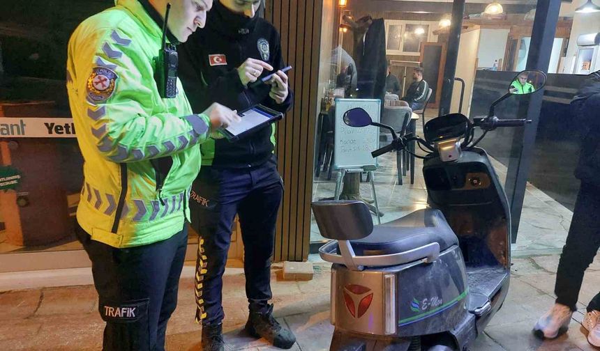 Elektrikli bisikletin çarptığı yayayla sürücü yaralandı