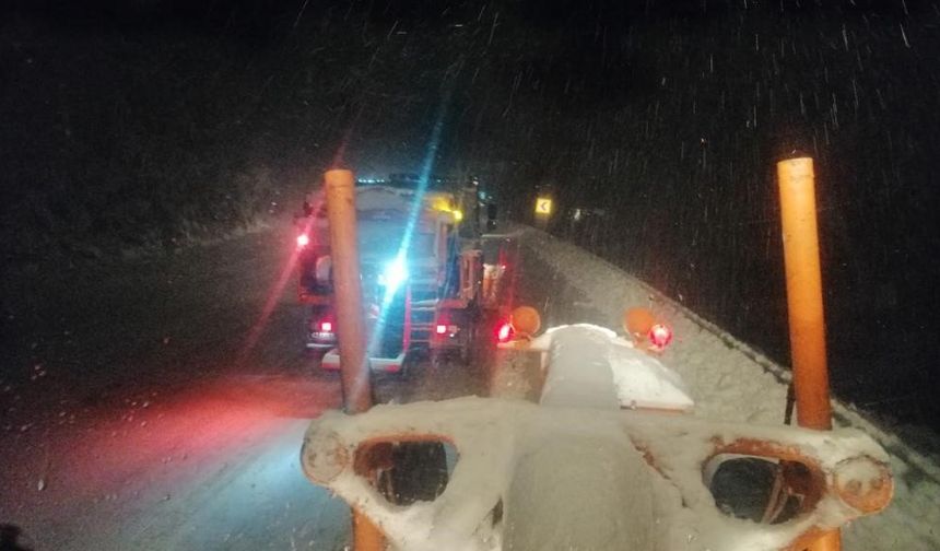Antalya-Konya karayolunda kar yağışı etkili oldu