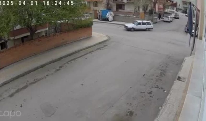 İki otomobilin çarpışması sonucu 7 kişi yaralandı