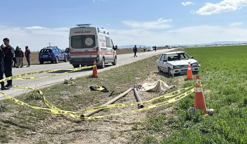 Aksaray'da feci kaza: Otomobil tarım işçilerine çarptı