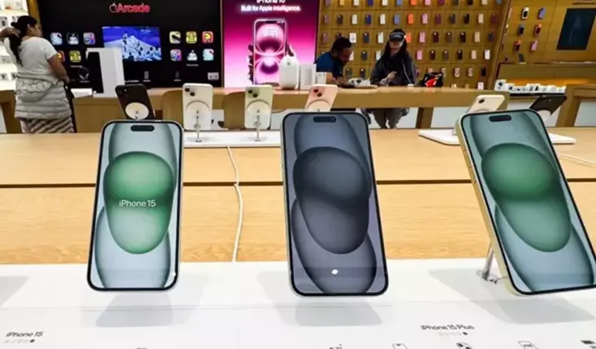 Apple, Gümrük vergilerinden kaçınmak için Hindistan'dan ABD'ye 600 ton İphone sevk etti