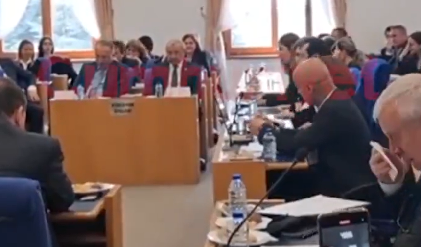 Kartalkaya faciasında ailesini kaybeden Duygu Can: Acımı bile yaşatmamak istediler