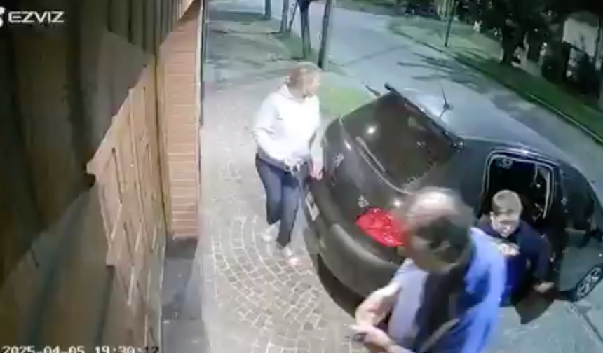 Soygun girişimi, kadının dikkati sayesinde engellendi