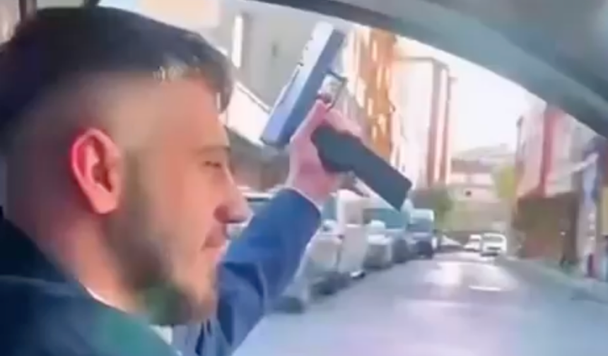 Düğün konvoyunda maganda kurşunu!