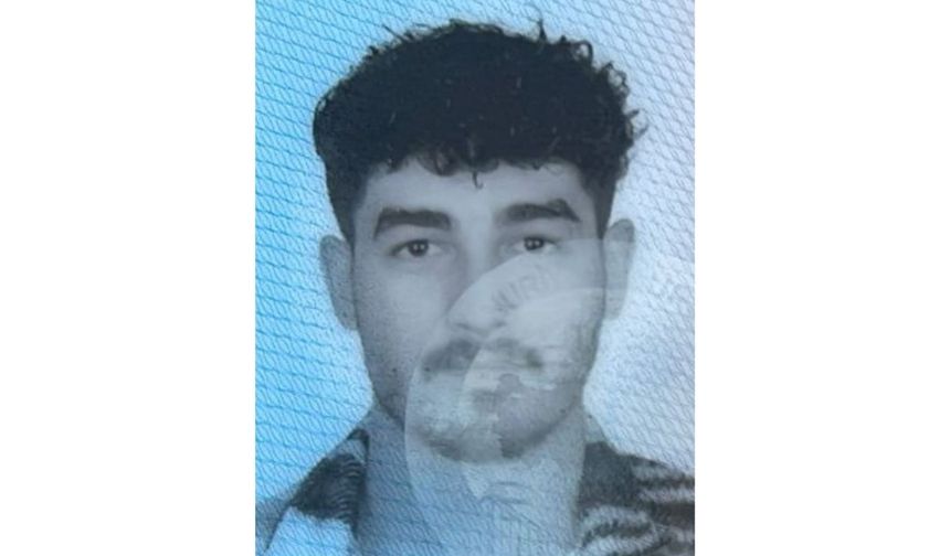 Bariyere çarpan motosiklet sürücüsü öldü