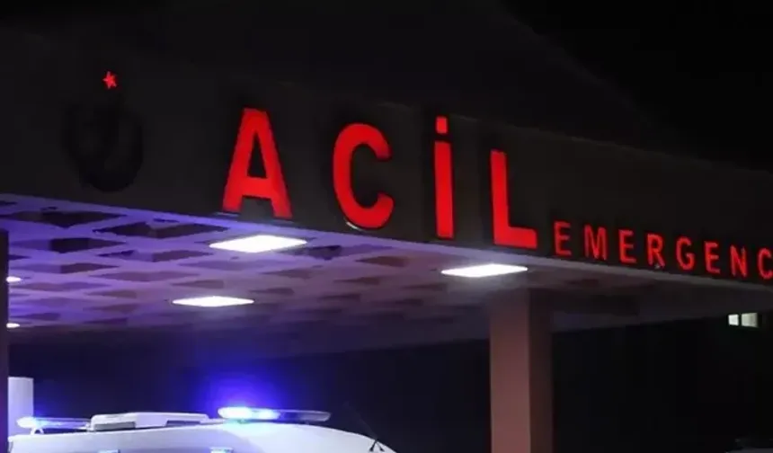 Afyonkarahisar'da otomobil ile patpat çarpıştı: 7 yaralı