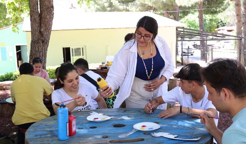 Marmaris Belediyesi "Engelsiz Bilim Şenliği" özel konukları ağırladı