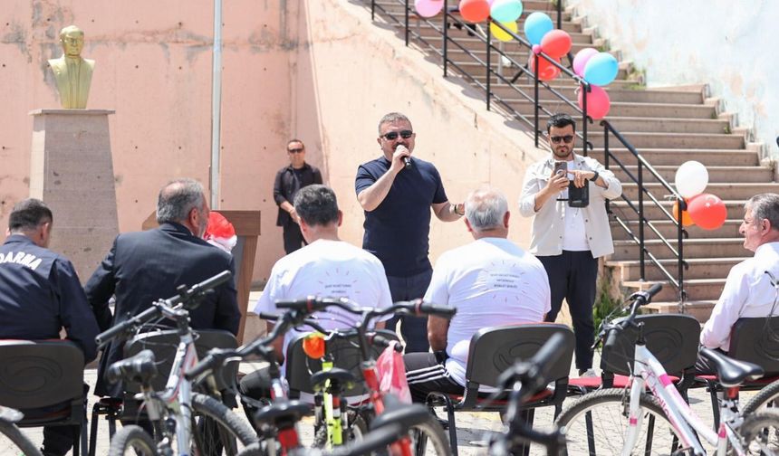Sincan’da pedallar sağlık için çevrildi