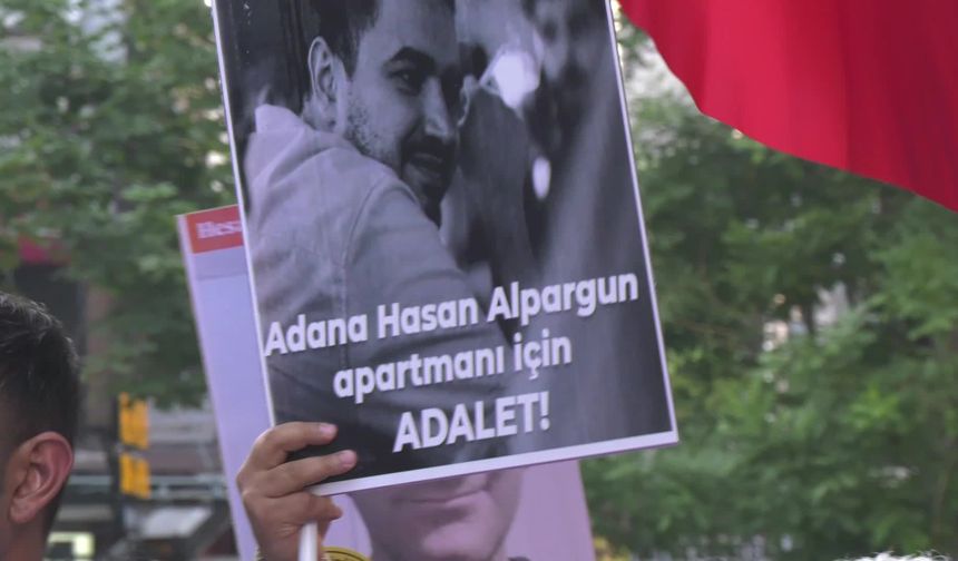 6 Şubat depremlerinde yakınlarını kaybedenler, iktidara seslendi: "Geç gelen adalet, adalet değildir"