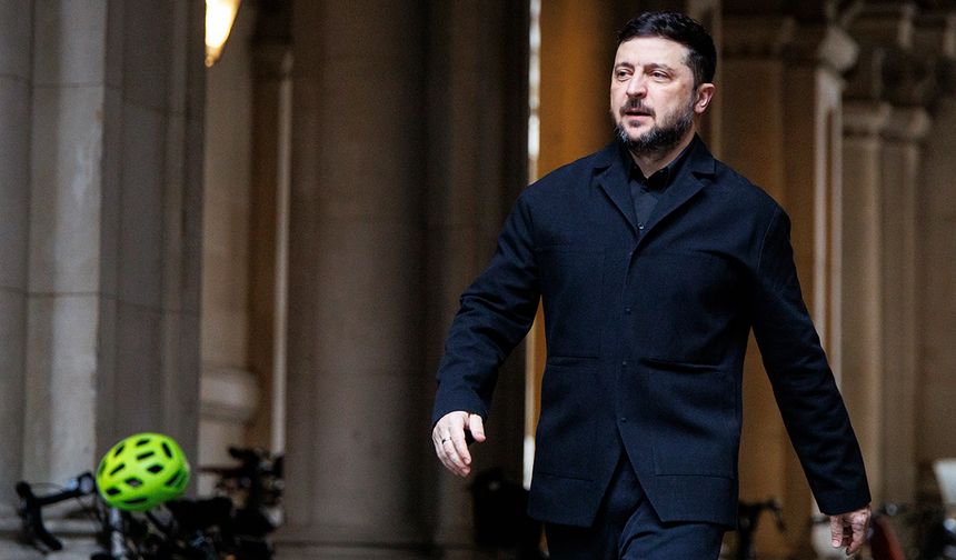 Zelenskiy: "ABD’nin yardımıyla Ukrayna’da 3 ay içinde seçim düzenlenebilir"
