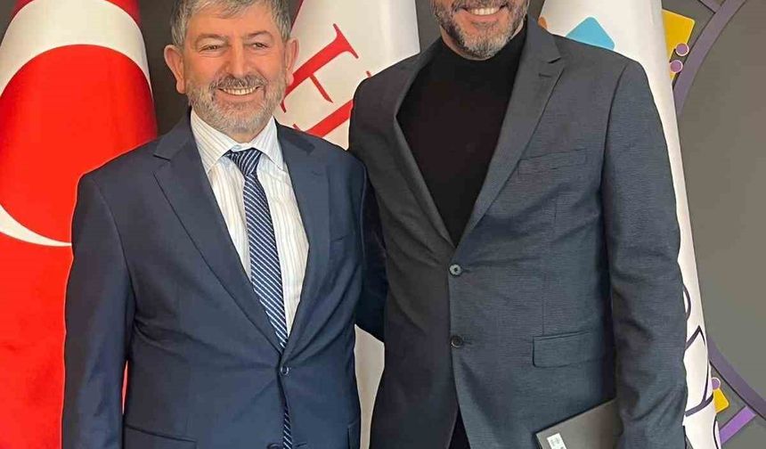 Başkan Zencirci, Ortaklar'ın doğalgazı için İstanbul'da