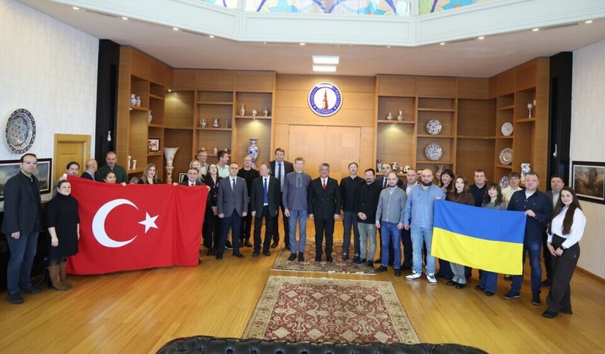 Dumlupınar Üniversitesi, uluslararası programa ev sahipliği yaptı