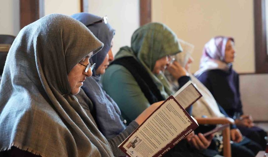 Erzurum'un kitap kurdu ev hanımları: Martin Eden'i de okuyorlar İlber Ortaylı'yı da