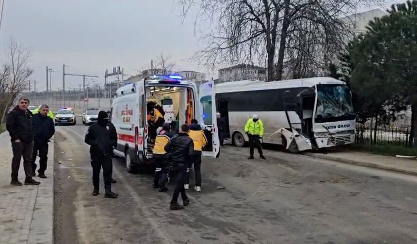 İşçi servisleri çarpıştı: 19 yaralı