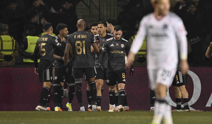 Karabağ, 90+4'te Eintracht Frankfurt'u devirdi