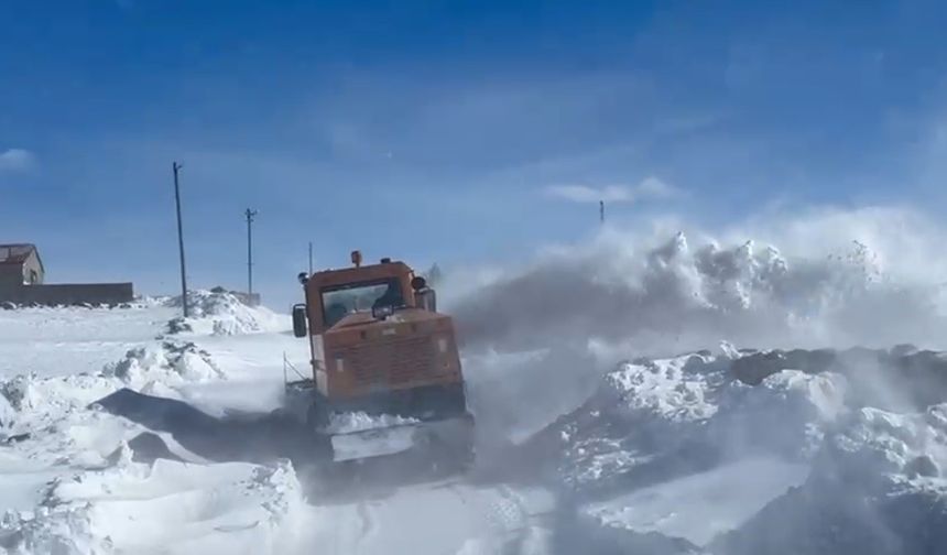 Kars'ta 208 köy yolu kapalı bulunuyor