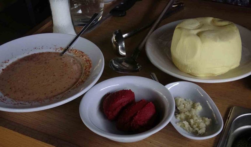 Kış aylarının doğal antibiyotiği tarhana çorbası yoğun talep görüyor