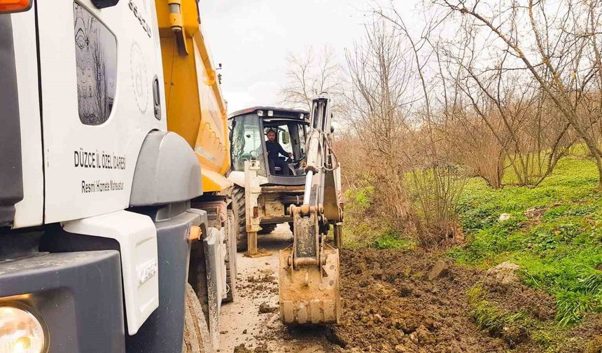 Köylerde kanal çalışmaları devam ediyor
