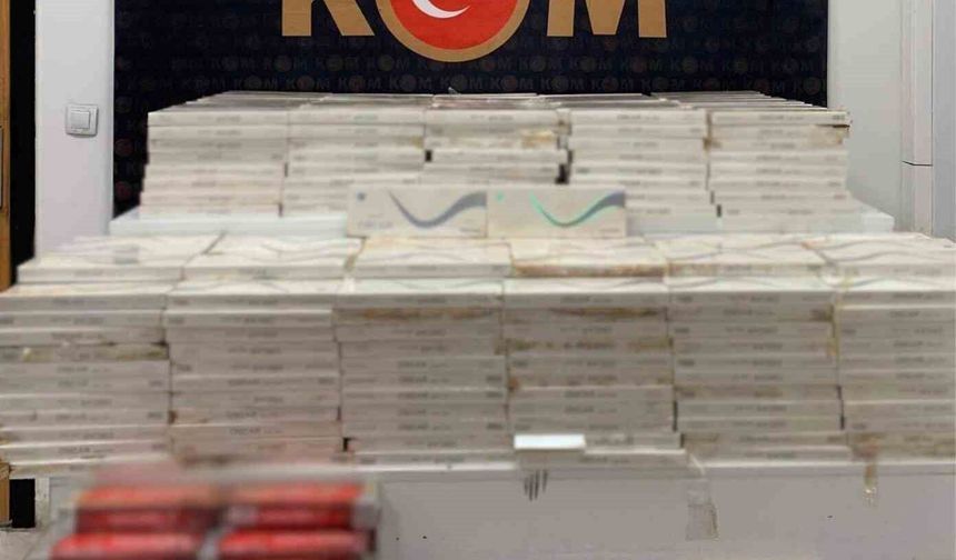 Mardin'de tırlarda 7 bin paket kaçak sigara ele geçirildi