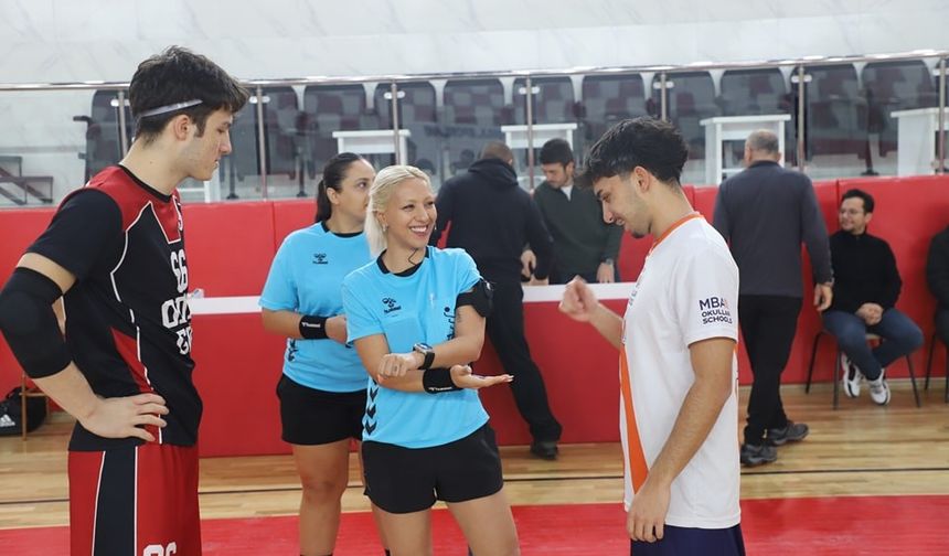 Okul Sporları Gençler B Hentbol Yarı Finalleri Kütahya'da tamamlandı