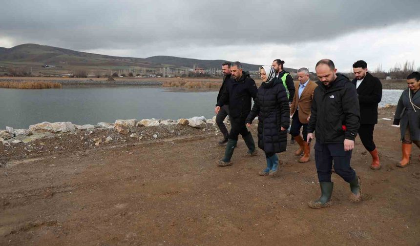 Pursaklar Belediyesi Gümüşoluk Göleti'nin çalışmalarına devam ediyor