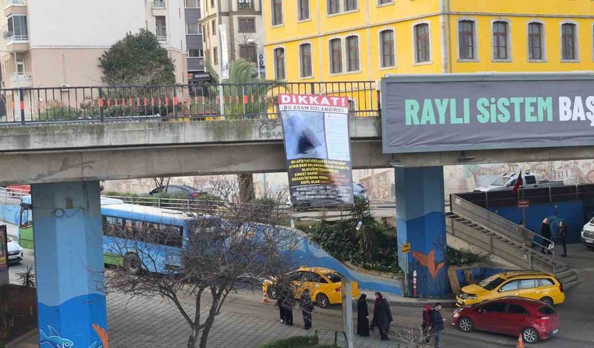 Trabzon'da garip afiş