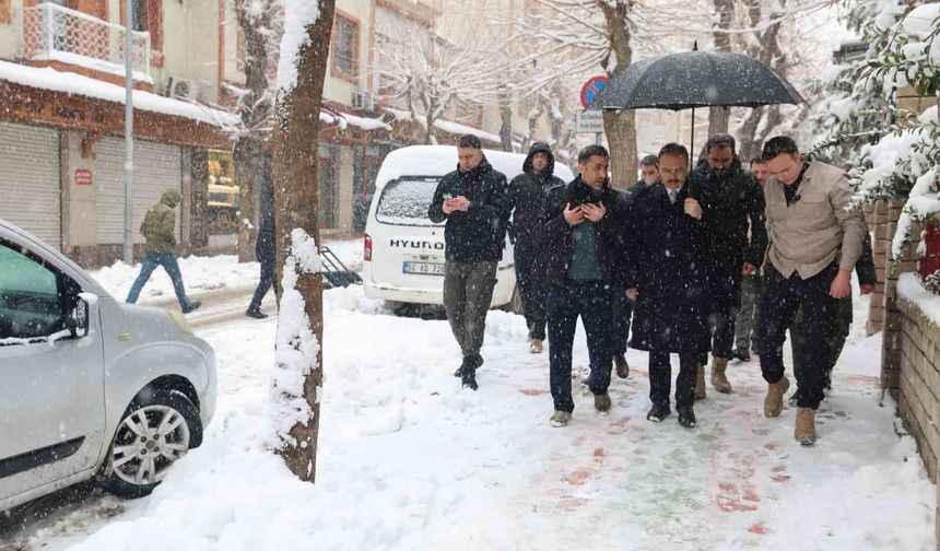 Vali Kızılkaya: 'Karla mücadelede tüm ekipler seferber edildi'