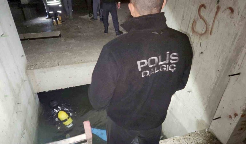 Yağışla su dolan bodrum kata düştü, hayatını kaybetti