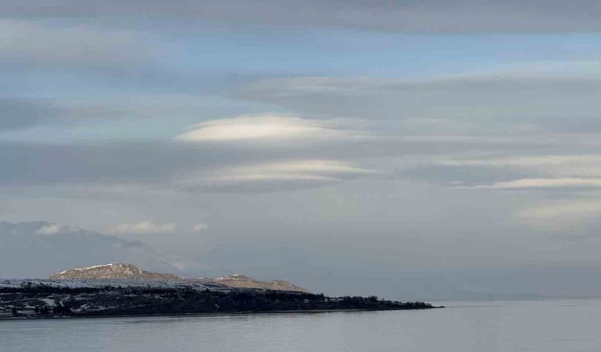 Tatvan'da mercan bulutu görüntülendi