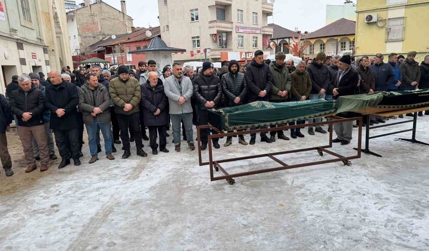 50 yıllık hayat arkadaşlığı aynı gün son buldu