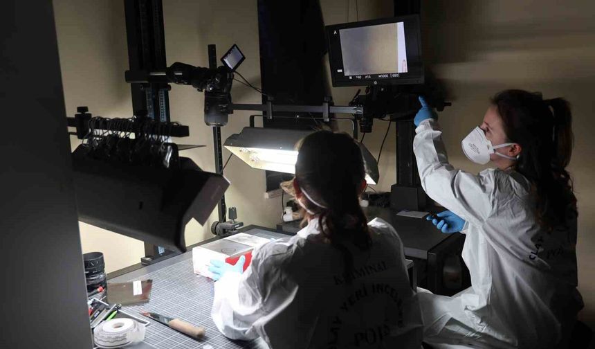 Diyarbakır Emniyeti'nin bu birimindeki kadınlar detaycılıklarıyla olayları aydınlatıyor