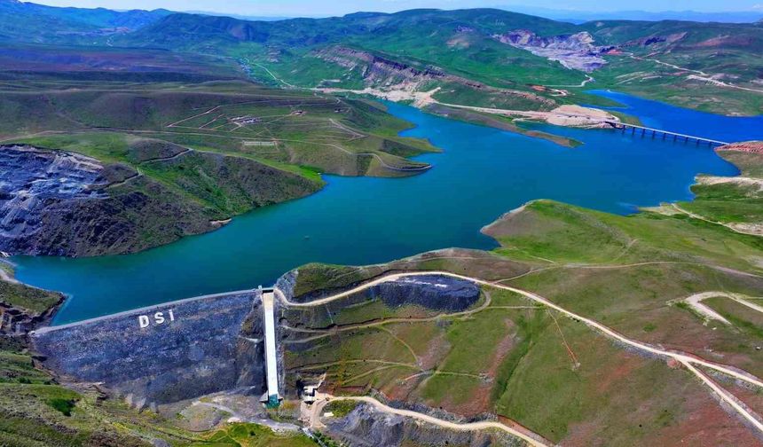 Erzincan'da son 23 yılda su yatırımlarıyla tarım ve enerjiye katkı