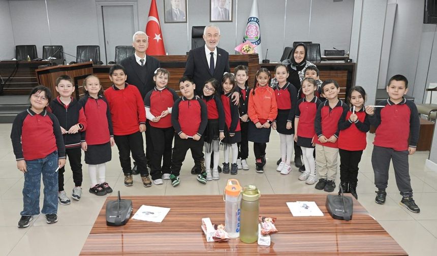 Geleceğin bireyleri yerel yönetimi yerinde tanıdı