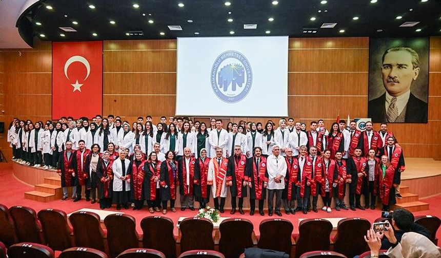 KMÜ'de tıp bayramı ve beyaz önlük giyme töreni düzenlendi