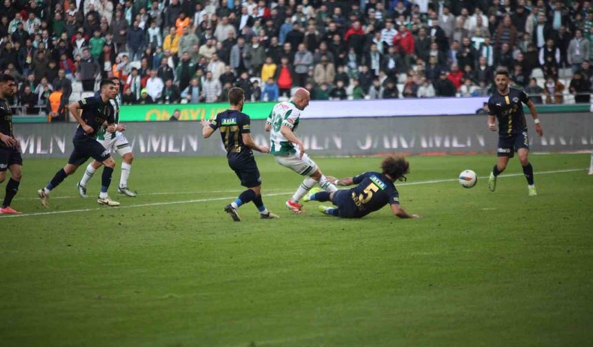 Konyaspor ile Kasımpaşa 30. randevuda