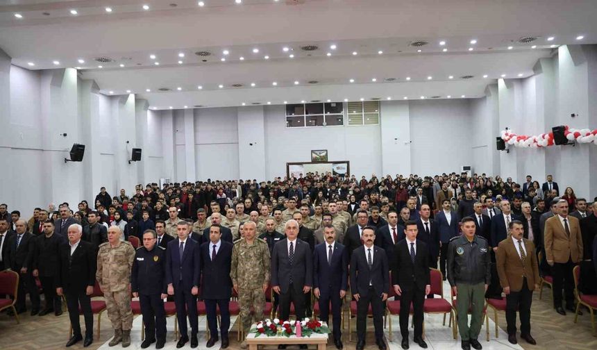 Muş'ta İstiklal Marşı'nın Kabulü ve Mehmet Akif Ersoy'u Anma Günü
