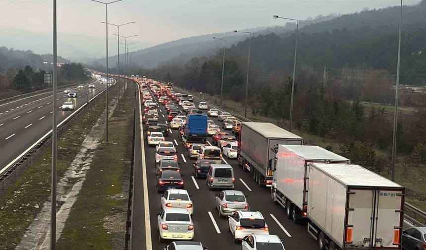 Ramazan Bayramı'nda Bolu'dan 331 bin araç geçiş yaptı