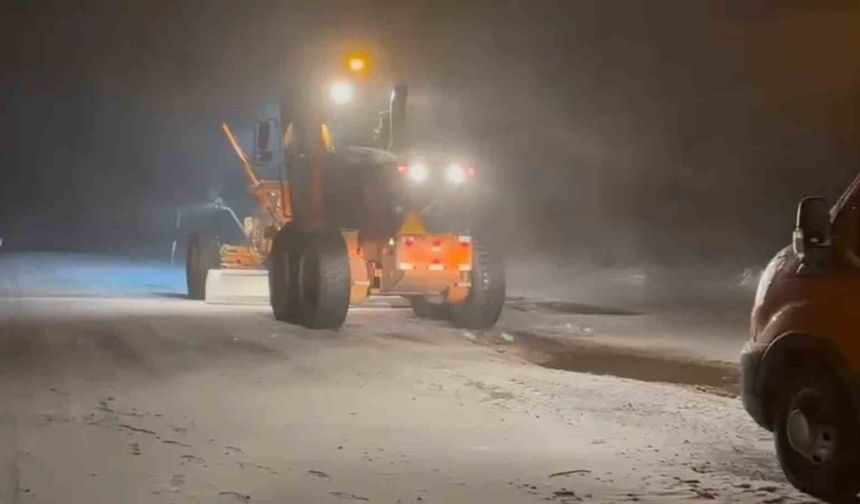 Şanlıurfa'da yoğun kar yağışı etkili oldu