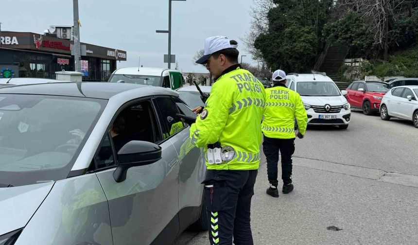 Zonguldak'ta trafik polislerinden denetim