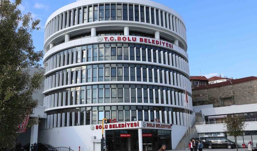 3 Belediye Başkan Yardımcısı tutuklanan Bolu Belediyesi'nde yeni atama