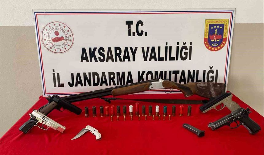 Aksaray'da jandarmadan kaçak silah operasyonu