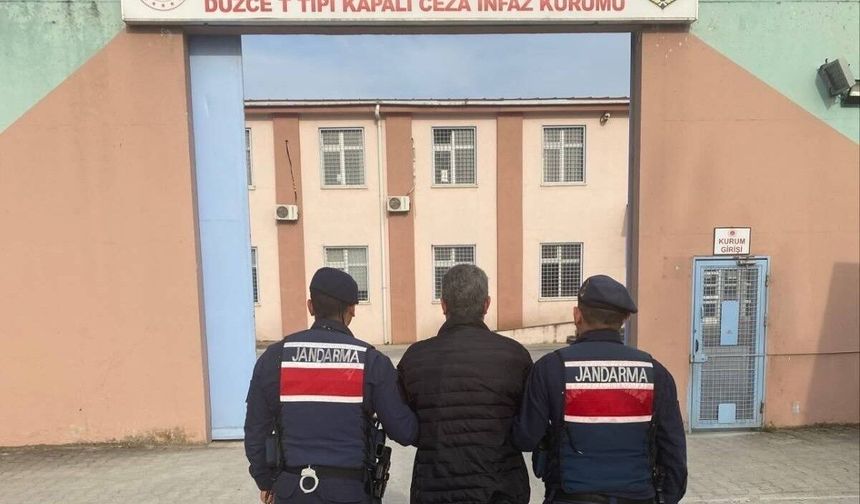 Aranan 39 kişi yakalandı, 20'si tutuklandı