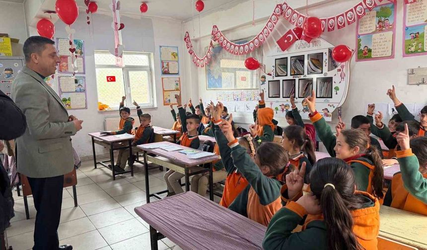 Başkan Durak öğrencilerle buluştu.