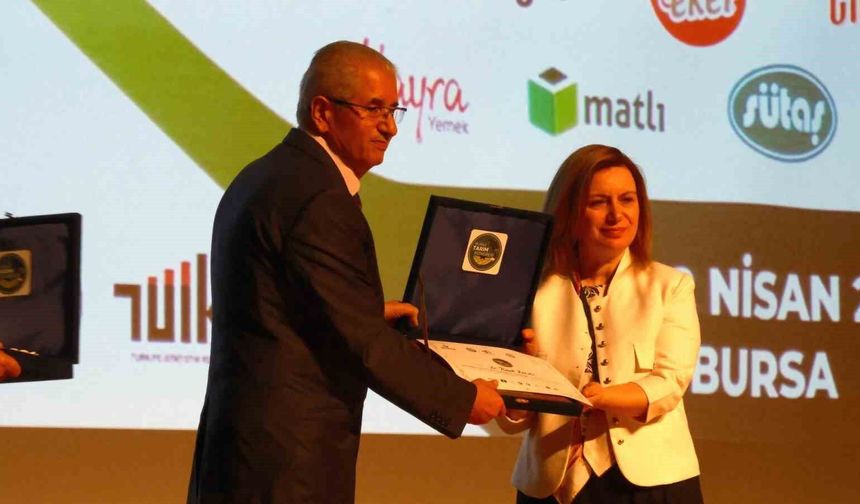 Bursa Vali Yardımcısı Doğan: '30-40 yıl içinde artan dünya nüfusuna ne toprak ne de üretim yetecek'