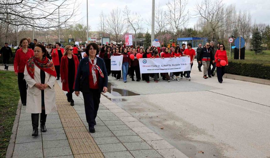 ESOGÜ'de otizm farkındalığı için güç birliği: Kampüste anlamlı yürüyüş