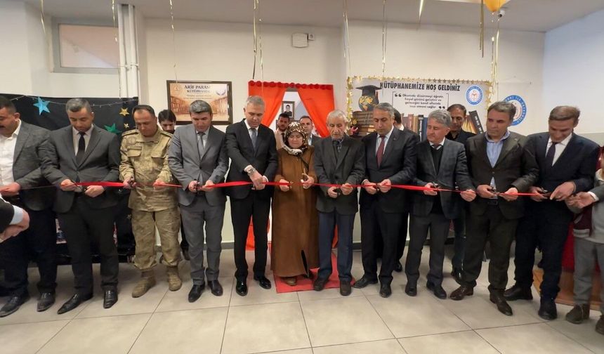 Hayatını kaybeden Gümrük Muhafaza Memurunun adı Yüksekova'da kütüphanede yaşayacak