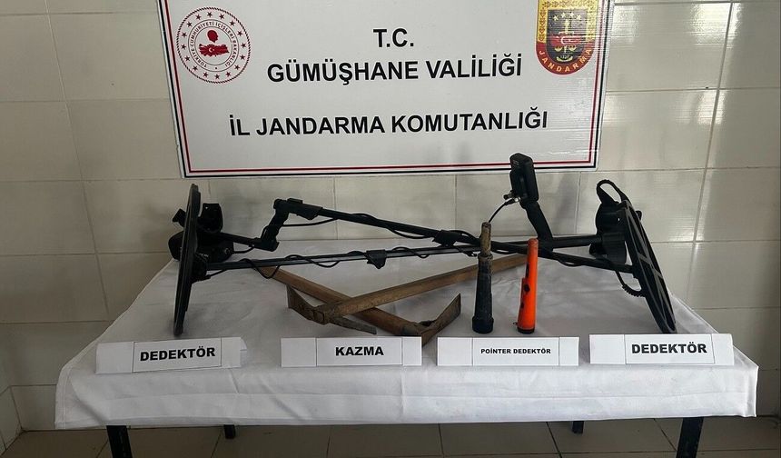 Kaçak kazı yapan 2 şüpheli suçüstü yakalandı