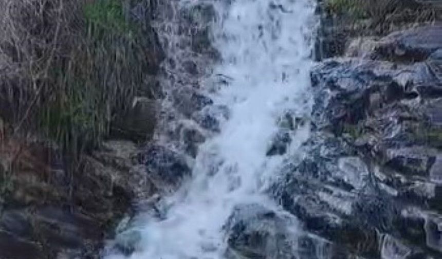 Karapınar'da kuruyan dereler akmaya başladı